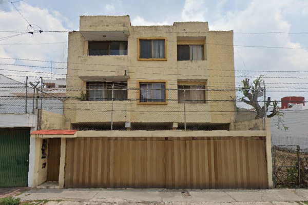 Foto de inmueble en Calle Chícharo 2878, Col. Comercial Abastos C.P. 44530, Guadalajara