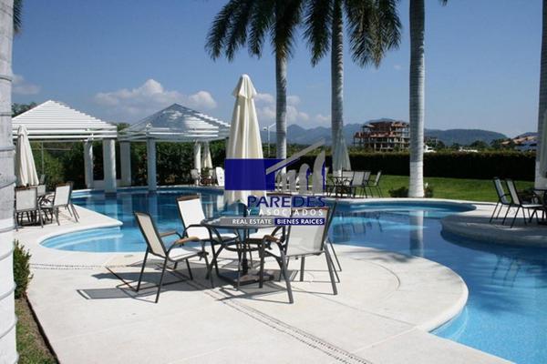 Foto de inmueble en V402 En Venta Villa de 3 recamaras Portifino Marina Ixtapa, Col. Ixtapa C.P. 40884, Zihuatanejo de Azueta