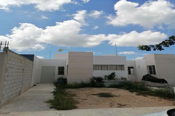 Casa disponible en venta en 15A, Colonia Caucel, C.P. 97314
