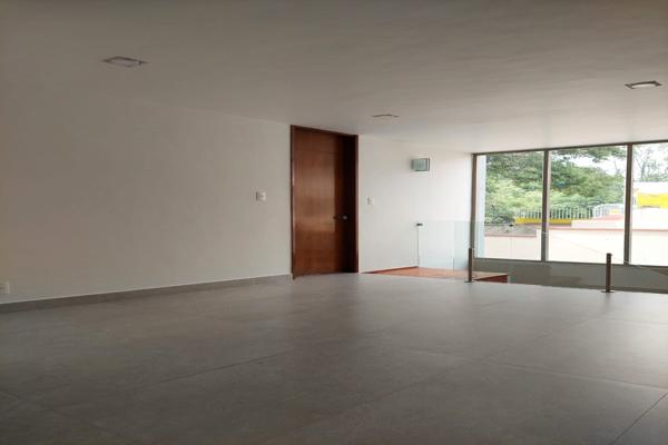 Foto de inmueble en Dalias Coyoacan, Col. Jardines de Coyoacán C.P. 04890, Coyoacán
