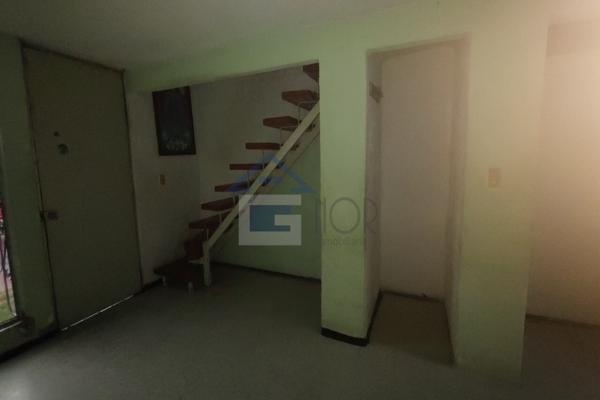 Foto de inmueble en Privada Santa María #s/n, Col. Hogares de Castera C.P. 54920, Tultitlán