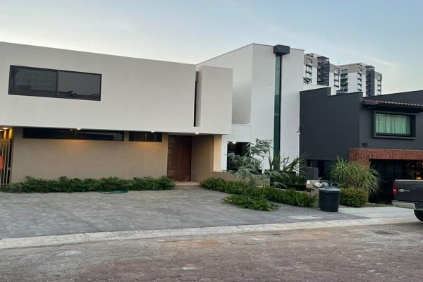 Foto de inmueble en Carmelitas, Col. El Monasterio C.P. 58090, Morelia
