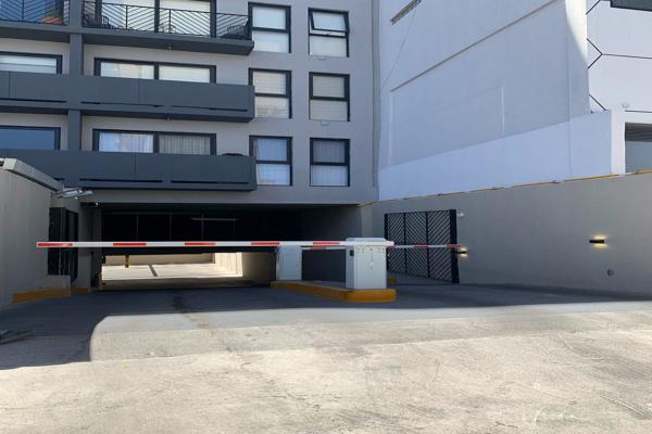 Foto de inmueble en Calle General San Martín #584, Col. Americana C.P. 44160, Guadalajara