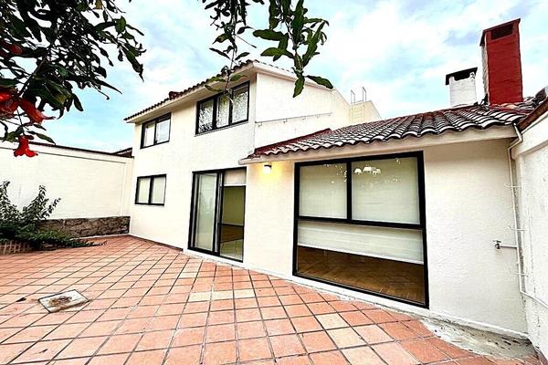 Foto de inmueble en 1ra Sección de Lomas Verdes, Col. Lomas Verdes (Conjunto Lomas Verdes) C.P. 53120, Naucalpan de Juárez