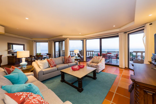 Foto de inmueble en Boulevard Lázaro Cárdenas 910 #910, Col. Acuario C.P. 23456, Los Cabos