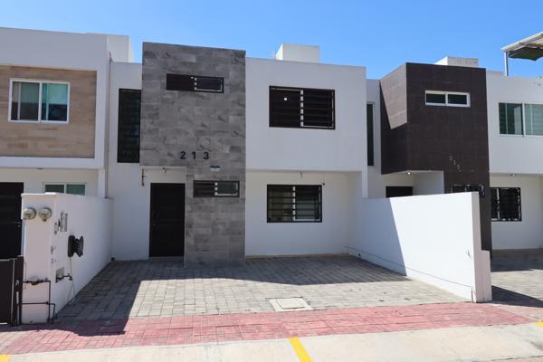 Foto de inmueble en Circuito Viñedos #213, Col. Bosques de San Juan C.P. 76803, San Juan del Río
