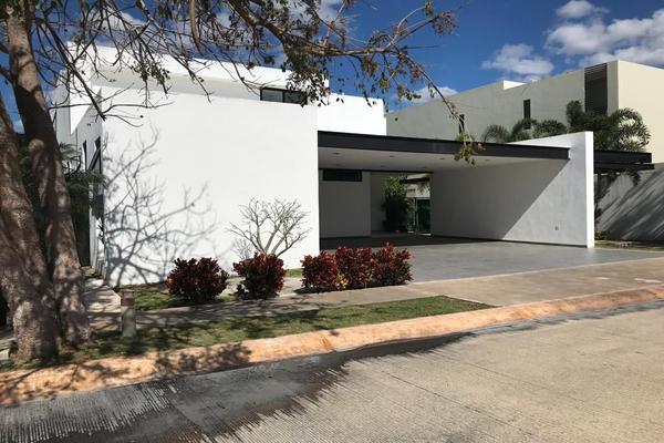 Casa disponible en venta en 25, Colonia Santa Gertrudis Copo, C.P. 97305