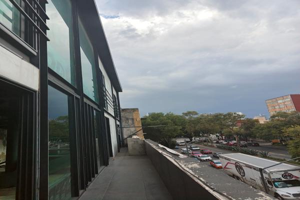 Foto de inmueble en Av . Insurgentes #s/n, Col. Tabacalera C.P. 06030, Cuauhtémoc