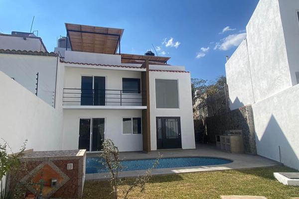 Foto de inmueble en TLAYACAPAN, Col. Tlayacapan Centro C.P. 62540, Tlayacapan