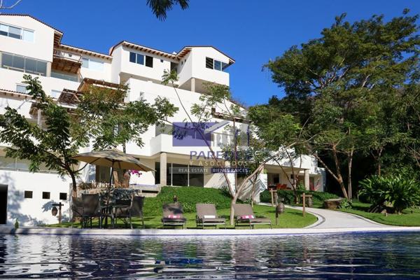 Foto de inmueble en D219 Venta Departamento Portalegre 3 recamaras Ixtapa, Col. Ixtapa C.P. 40884, Zihuatanejo de Azueta