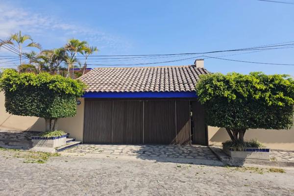 Foto de inmueble en Privada de Acacias, Col. La Pradera C.P. 62170, Cuernavaca