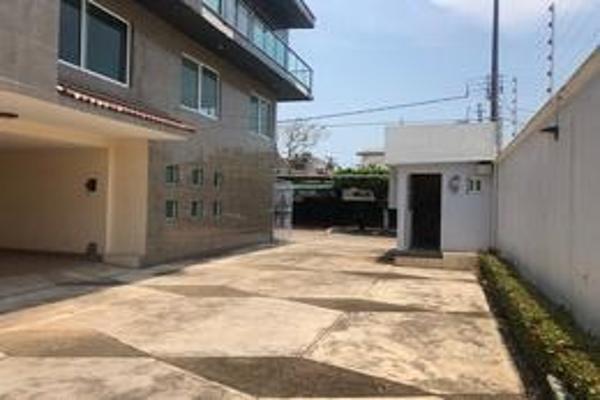 Foto de inmueble en Calle 8 #s/n, Col. Petrolera C.P. 96850, Minatitlán