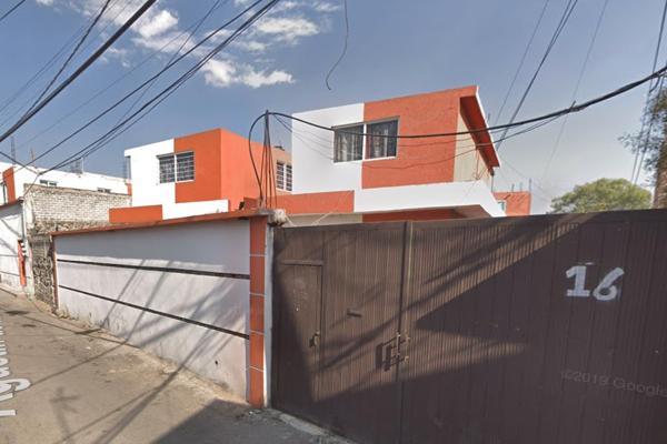 Foto de inmueble en Agustín de Iturbide #s/n, Col. San Francisco Tlaltenco C.P. 13400, Tláhuac