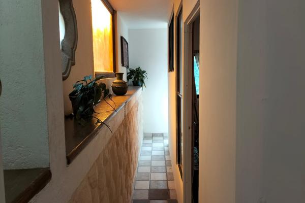 Foto de inmueble en Avenida Compositores, Col. Tlaltenango C.P. 62170, Cuernavaca