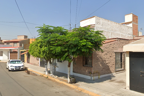 Foto de inmueble en Estocolmo, Col. La Floresta I C.P. 76804, San Juan del Río