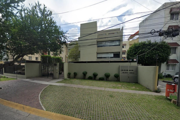 Foto de inmueble en Avenida Topacio 2406 #2406, Col. Verde Valle C.P. 44550, Guadalajara