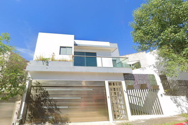 Foto de inmueble en Paseo de las Palmas, Col. Real del Bosque C.P. 91193, Xalapa