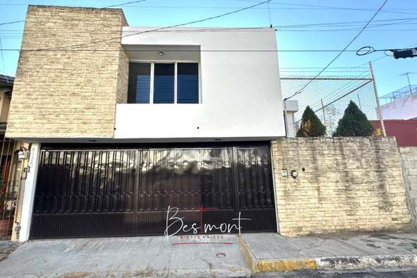Foto de inmueble en 49 B Sur, Col. Estrella del Sur C.P. 72190, Puebla