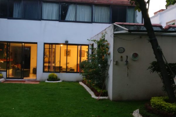Foto de inmueble en tabachines, Col. Jardines de San Mateo C.P. 53240, Naucalpan de Juárez