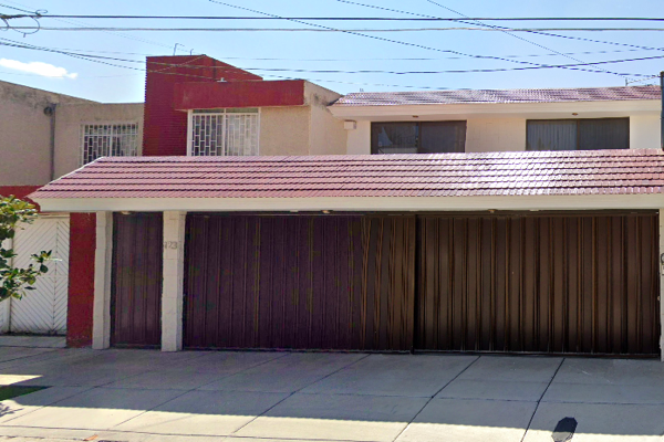 Foto de inmueble en Andes Apeninos  #123, Col. Los Bosques C.P. 20120, Aguascalientes