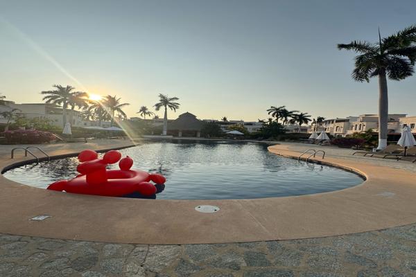 Foto de inmueble en Boulevard de las Naciones S/N #S/NInt. 31, Col. Villas de Golf Diamante C.P. 39897, Acapulco de Juárez