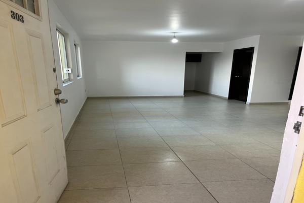Foto de inmueble en Avenida F.F.C.C. Nacionales 25 #25, Col. Ahuizotla (Santiago Ahuizotla) C.P. 53378, Naucalpan de Juárez