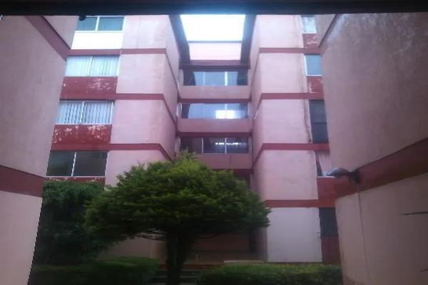 Foto de inmueble en av de los arboles #s/n, Col. El Tenayo C.P. 54147, Tlalnepantla de Baz