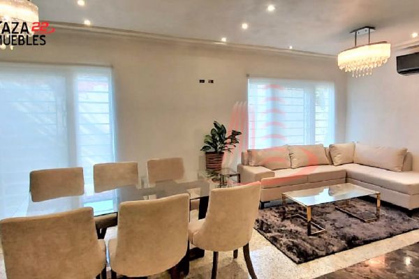 Foto de inmueble en Valle Ote., Col. Residencial Santa Bárbara C.P. 66266, San Pedro Garza García