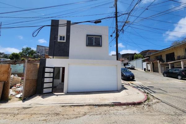 Foto de inmueble en sinaloa, Col. México C.P. 22056, Tijuana
