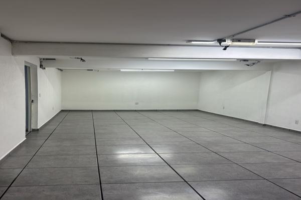Foto de inmueble en Plomeros, Col. Emilio Carranza C.P. 15230, Venustiano Carranza