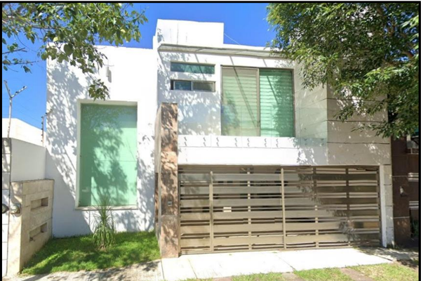 Foto de inmueble en ROCOLLOSA, Col. Real del Bosque C.P. 91193, Xalapa