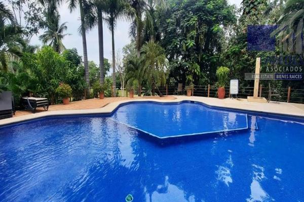 Foto de inmueble en A52 Depto condominio, primer nivel 2 recamaras Ixtapa, Col. Ixtapa C.P. 40884, Zihuatanejo de Azueta