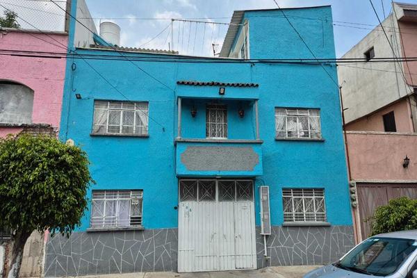 Foto de inmueble en  , Col. 5o Tramo 20 de Noviembre C.P. 15309, Venustiano Carranza