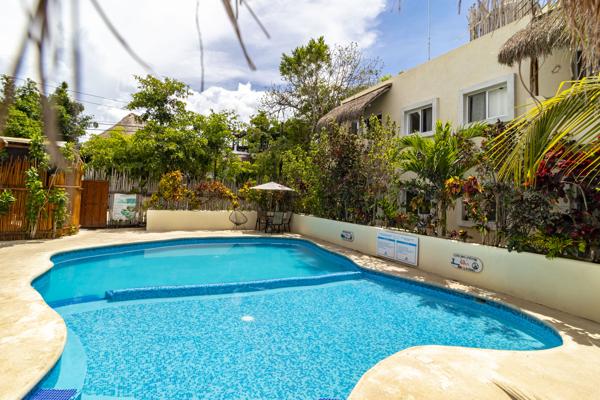 Foto de inmueble en Calle 26 #snInt. sn, Col. Mario Villanueva C.P. 77935, Bacalar