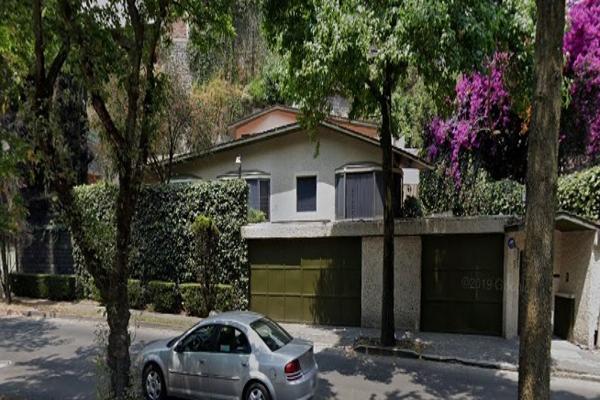 Foto de inmueble en Paseo de Los Ahuehuetes Sur, Col. Bosques de las Lomas C.P. 05120, Cuajimalpa de Morelos