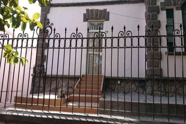 Foto de inmueble en Calle Colonias #218, Col. Americana C.P. 44160, Guadalajara