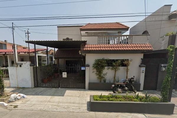 Foto de inmueble en Calle 14, Col. Ciudad Madero Centro C.P. 89400, Ciudad Madero