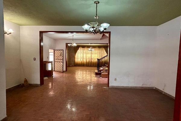 Foto de inmueble en Anáhuac #67, Col. Roma Sur C.P. 06760, Cuauhtémoc