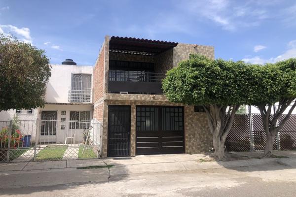Foto de inmueble en Calle Nieve 216 #216, Col. Brisas del Carmen C.P. 38035, Celaya
