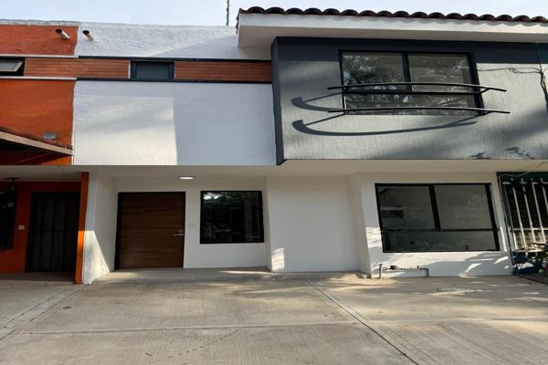 Foto de inmueble en Avenida Agrícola #2882, Col. Parques del Bosque C.P. 45609, San Pedro Tlaquepaque