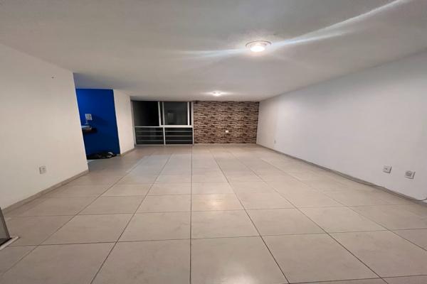 Foto de inmueble en Simón Bolívar #800, Col. Álamos C.P. 03400, Benito Juárez