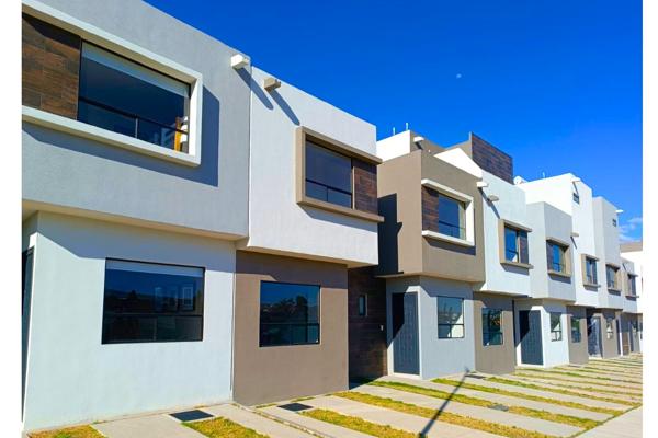 Foto de inmueble en Calzada las huertas #s/n, Col. Morelos C.P. 51370, Zinacantepec