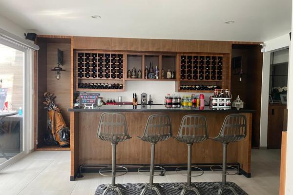 Foto de inmueble en Avenida Vista Real, Col. Bosque Real C.P. 52774, Huixquilucan