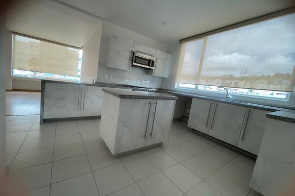 Foto de inmueble en José María Luis Mora #3Int. 206, Col. Lomas Verdes 6a Sección C.P. 53126, Naucalpan de Juárez