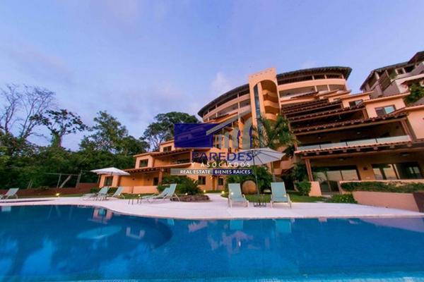 Foto de inmueble en D214 Venta Departamentos 2 y 3 recamaras Mirada Ixtapa, Col. Ixtapa C.P. 40884, Zihuatanejo de Azueta