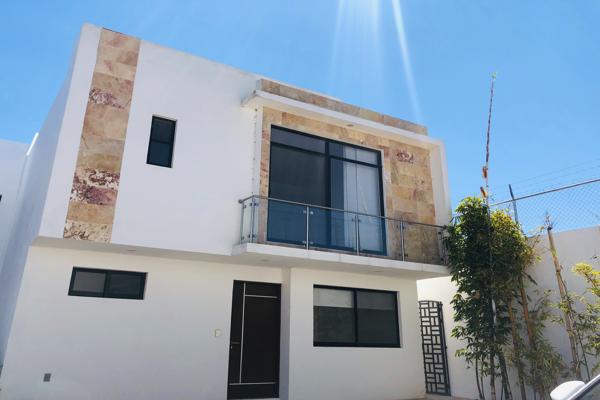 Foto de inmueble en Boulevard Metropolitano Corregidora - Huimilpan, Col. El Condado C.P. 76922, Corregidora