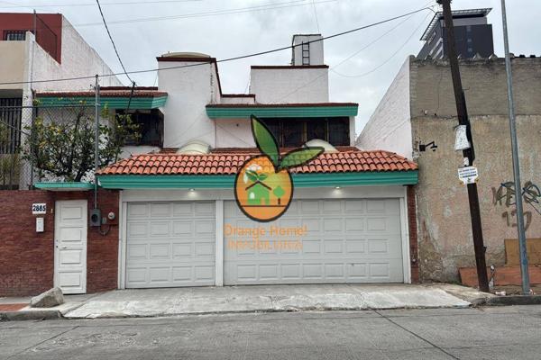 Foto de inmueble en Calle Chícharo #2685, Col. Bosques de La Victoria C.P. 44540, Guadalajara