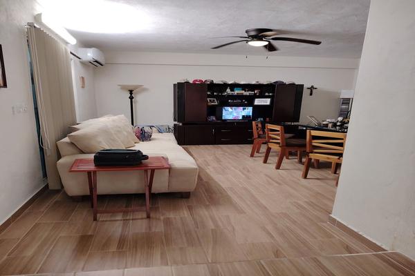 Foto de inmueble en 95, Col. Paseos de Opichen C.P. 97246, Mérida