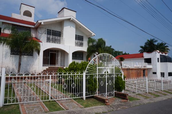 Foto de inmueble en Tetela 3 #3, Col. Tlaltenango C.P. 62170, Cuernavaca