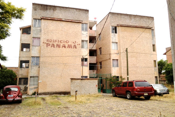 Foto de inmueble en FELIPE ANGELES 122 EDIFICIO PANAMA DEPTO 404, Col. Resurrección C.P. 38079, Celaya